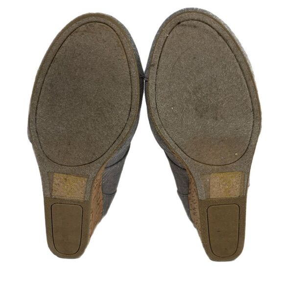 Soda Lace Up Rounded Close toe Oxford Women’s 7.5 Gray Cork 3” Wedge Canvas Box. - Picture 9 of 9